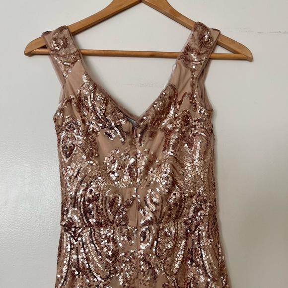 Brand new never been worn Betsy and Adam sequence gold dress. - Picture 3 of 10